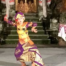 ユリアティの「タルナ・ジャヤ」