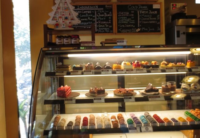 便利な立地のおやつ屋さん