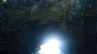 幻想的な洞窟
