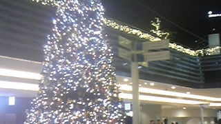 御茶ノ水聖橋口前の新しいシンボル