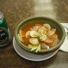 貝のトムヤムスープ