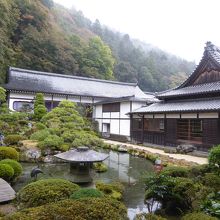 中庭？？の感じもｸﾞｰ(^-^)g""