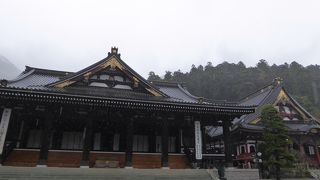 言わずと知れた日蓮宗の総本山