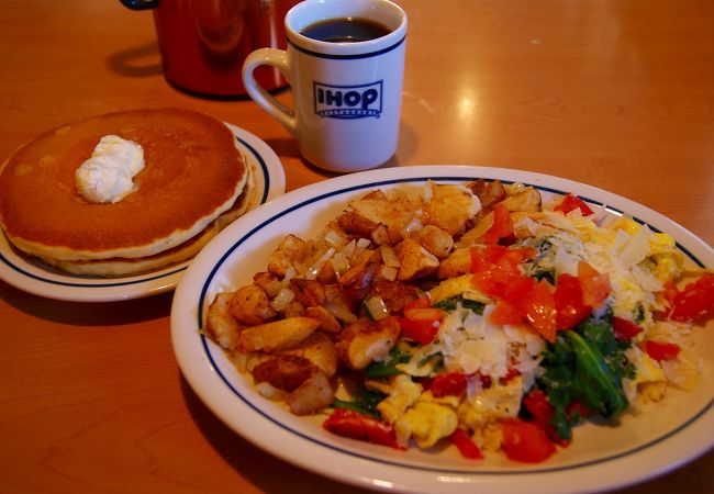 アイホップ (ブエナパーク店)