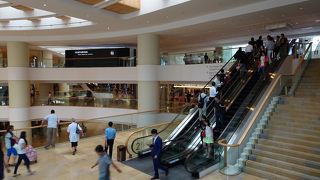 広々としたホール