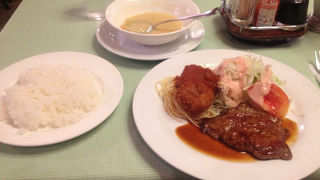 ビフテキが食べられる、歴史ある古き良きレトロなレストラン。新梅田食堂街の顔