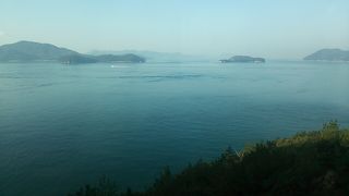 海の景色を綺麗に写真撮影するのは意外と困難