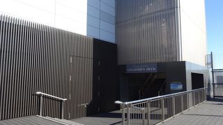 気持ちよく飛行機を見られる