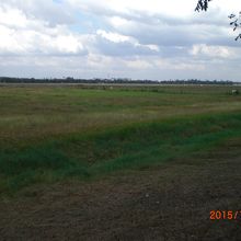 ソウテウは、入口が終点で１０バーツ、空港まで徒歩で移動です