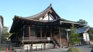 僧侶の生活の場所であった。