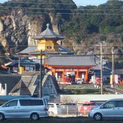 犬吠駅から近い場所にある寺院です。