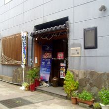 店舗入り口