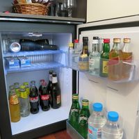 冷蔵庫には一杯ドリンクが入っています