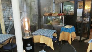 安いお店です。