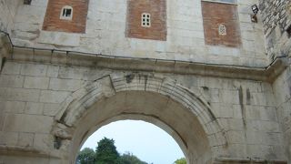 ディオクレティアヌス宮殿の北側の門