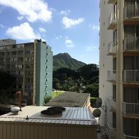 部屋から東側（ダイヤモンドヘッド！）