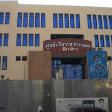 現在、工事中のパタヤシティ病院の新館です。北側に建築中です。