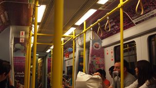 空港と市内をスムーズに結ぶ　エアポートリンク