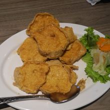 エビのすり身の揚げ物