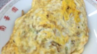 オムライスやレバニラ炒めがお勧めです。瓶ビールとなりますが、ビールを飲みながら、出来立てのレバニラは、最高です。