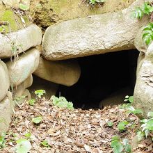 前方後円墳の入口部分です。