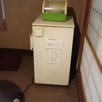 冷蔵庫とお茶セット