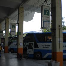 エカマイターミナルからはタイ国内の各地へのバスが発着します。