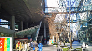 大変交通の便の良い所です。