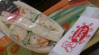 メルヘンのサンドイッチ