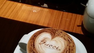 銀座でのんびりカフェタイム