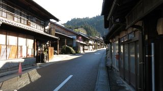 古い町並みに癒されます