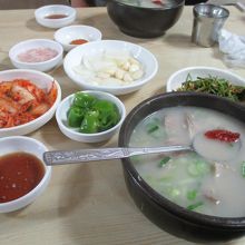 テジクッパを頼んで出てくるもの一式