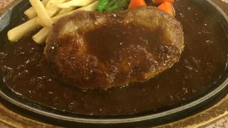 佐世保出身　ジューシーハンバーグ