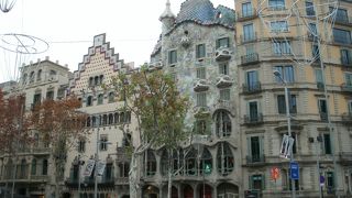 カサミラよりも混んでいました