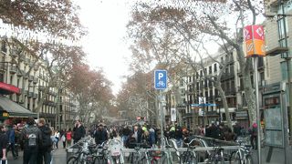 メトロが便利です