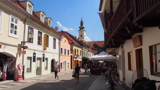 おしゃれなレストランがたくさん