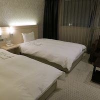 ベッドも部屋も広く感じる