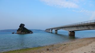 橋を渡っている時に見える海がとてもきれい