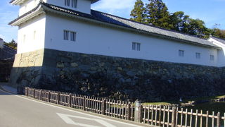 彦根城観光はこの櫓から