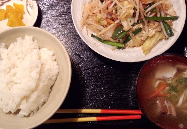 野菜チャンプルー定食