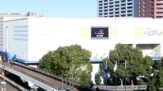 ファストフード店が多いね