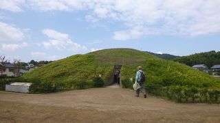 法隆寺の西にある円墳