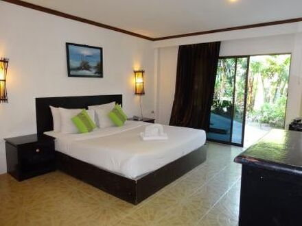 Bamboo Beach Hotel 写真