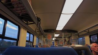 スキポール空港～アムステルダム中央駅間を利用