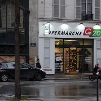 日曜夜も営業、立派