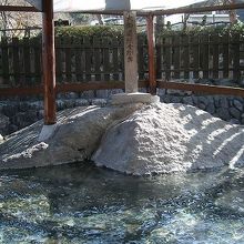 空海が独鈷を岩に打って霊泉を湧かせたというとっこの湯