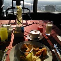 最上階ﾚｽﾄﾗﾝでの朝食