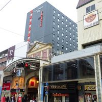 観光通り電停から見た、ホテルの建物です。