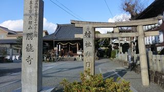 本尊は木造十一面観音立像