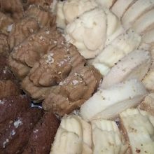 4MIXの缶の中身です。